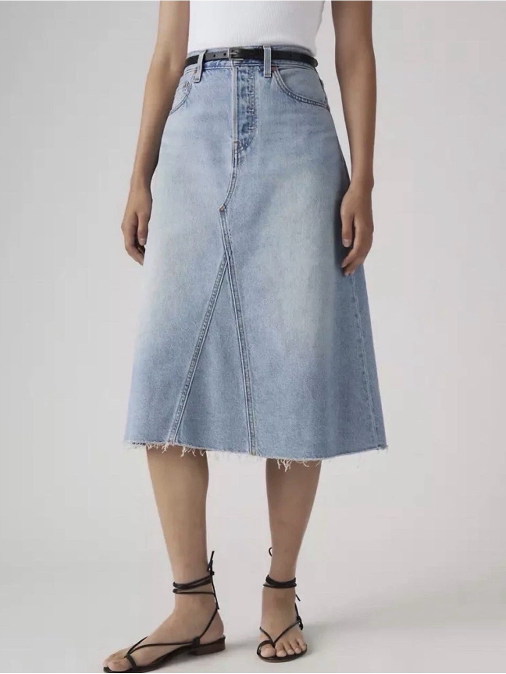 Levi's Light Blue Denim A-Line Decon Skirt size 29 NWT